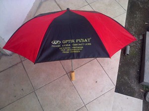 payung lipat 3 merah hitam 1